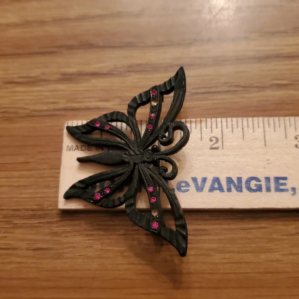 Coro Black Butterfly With Fushia Rhinestones - Picture 5 of 5